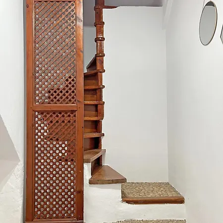 Semesterbostad Wallada Lucano *