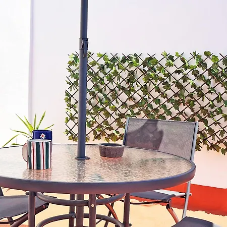 Semesterbostad Wallada Lucano *