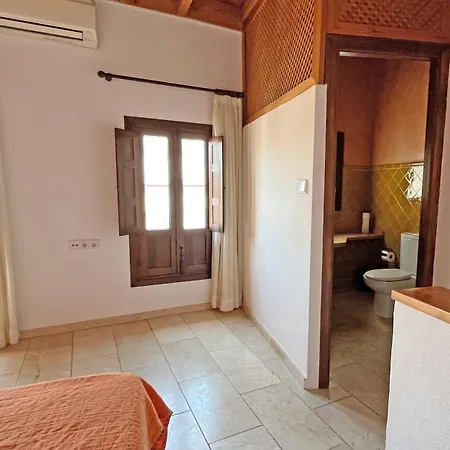 Wallada Lucano * Κόρδοβα