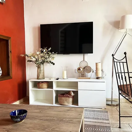 Semesterbostad Wallada Lucano